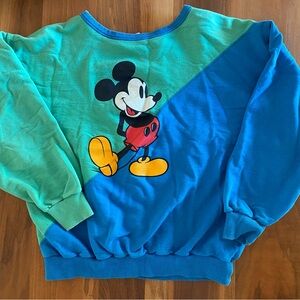 Vintage Women’s / Large Kids 1990s Mickey Mouse Sweatshirt